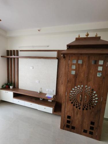 tv-and-pooja-units